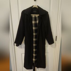 London Fog- Lined Black Trench Coat for Women 12 Petite
